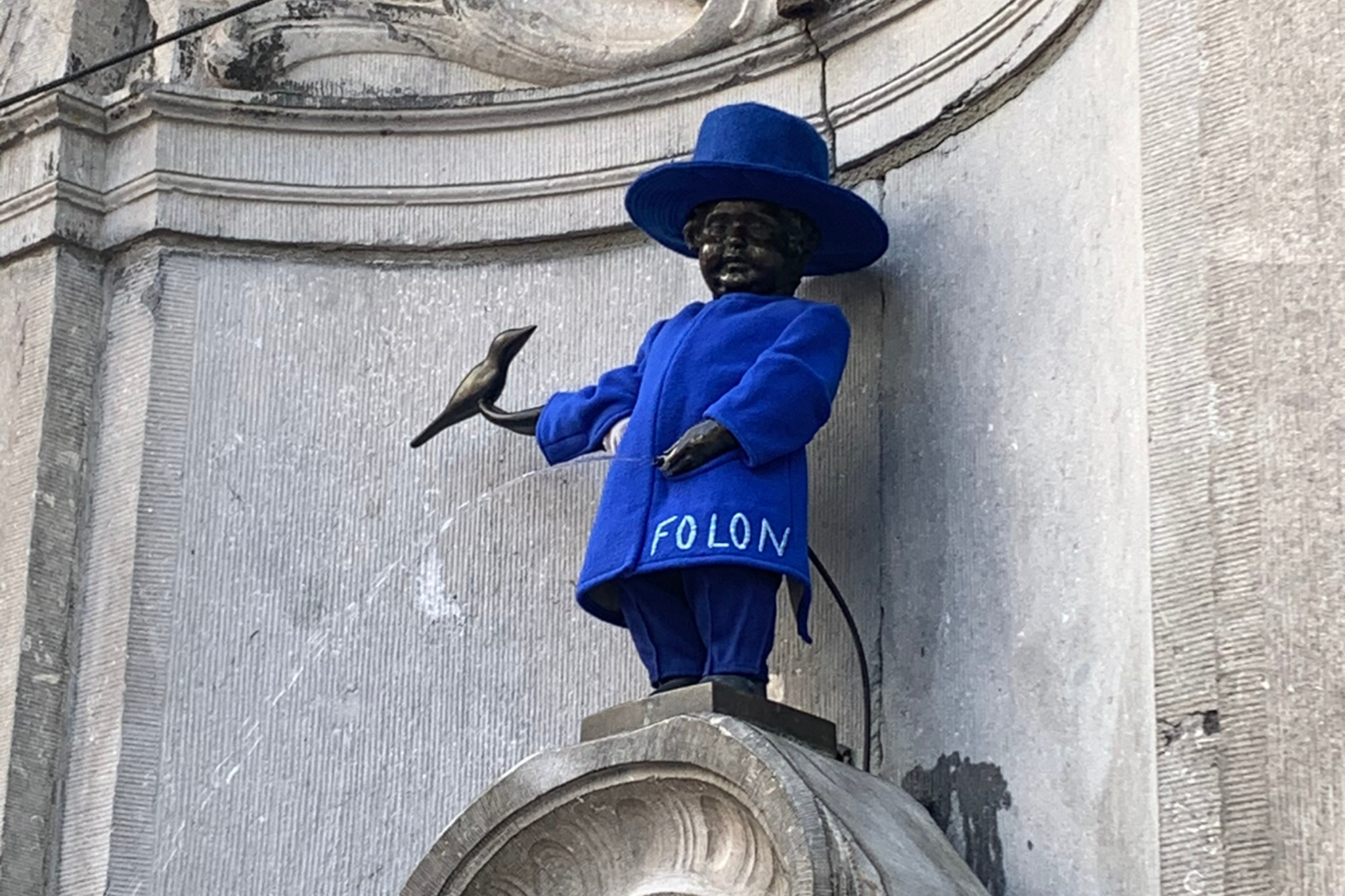 Read more about the article Manneken Pis s’habille en Folon !